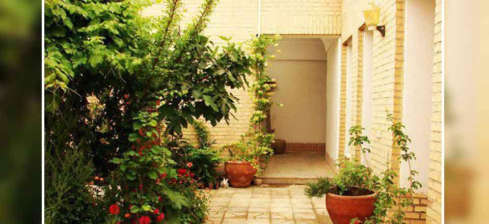 اقامتگاه بوم گردی آلمن حسن آباد
