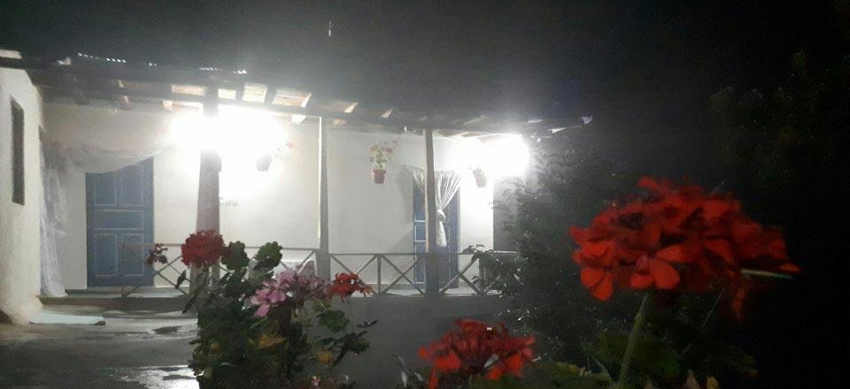 اقامتگاه بوم گردی سنام در ساری