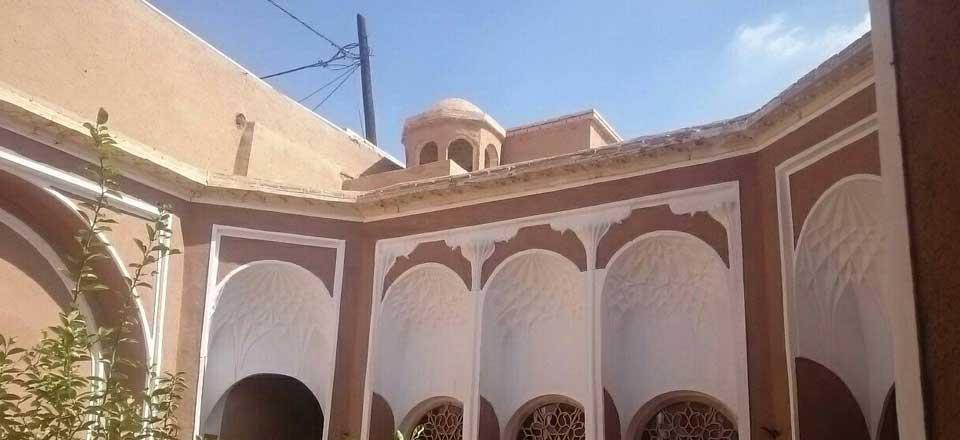 اقامتگاه بوم گردی سه دری در یزد