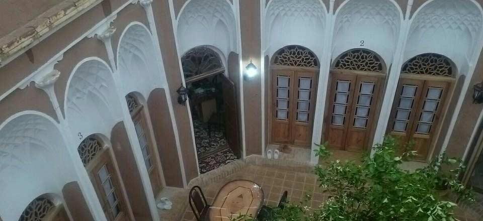 اقامتگاه بوم گردی سه دری در یزد