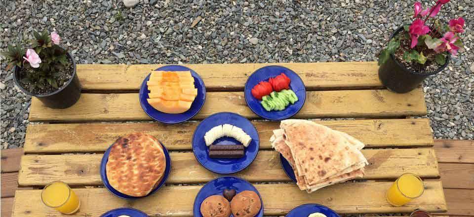 بوم گردی وارنا در اطاقور