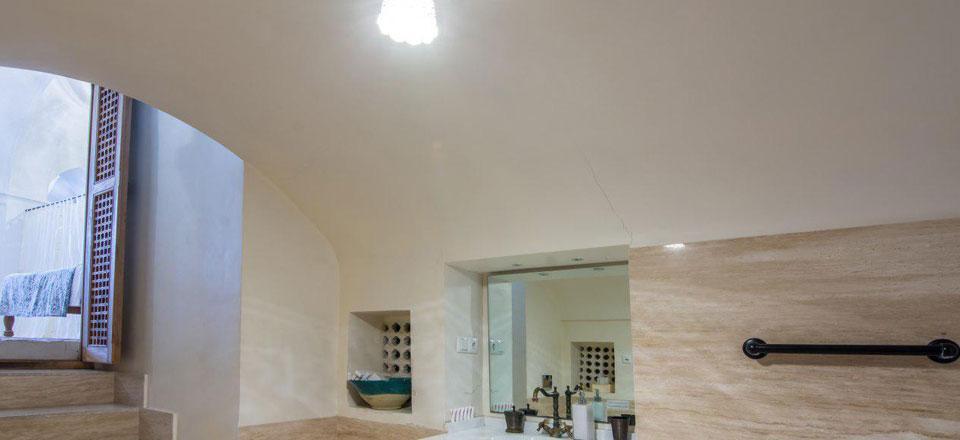 هتل سنتی خانه منوچهری کاشان