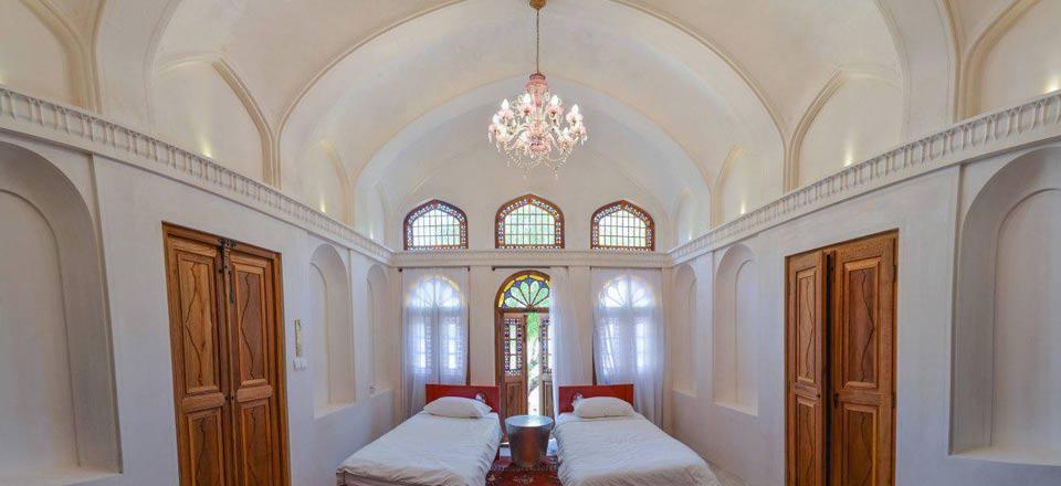 هتل سنتی خانه منوچهری کاشان