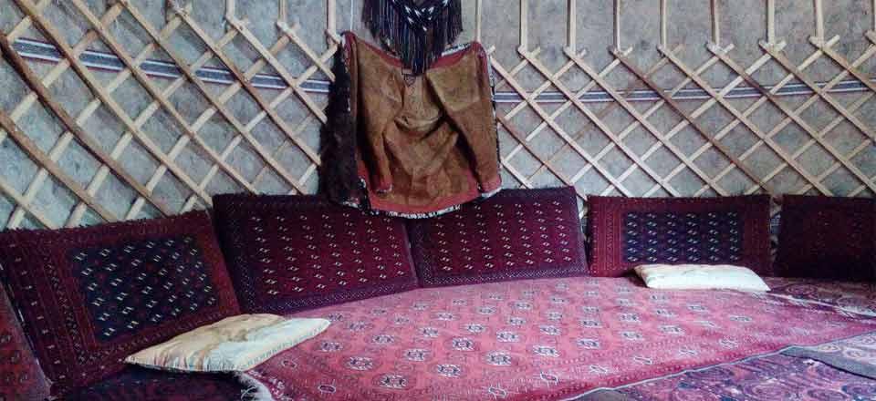 اقامتگاه بوم گردی خزر در گمیشان