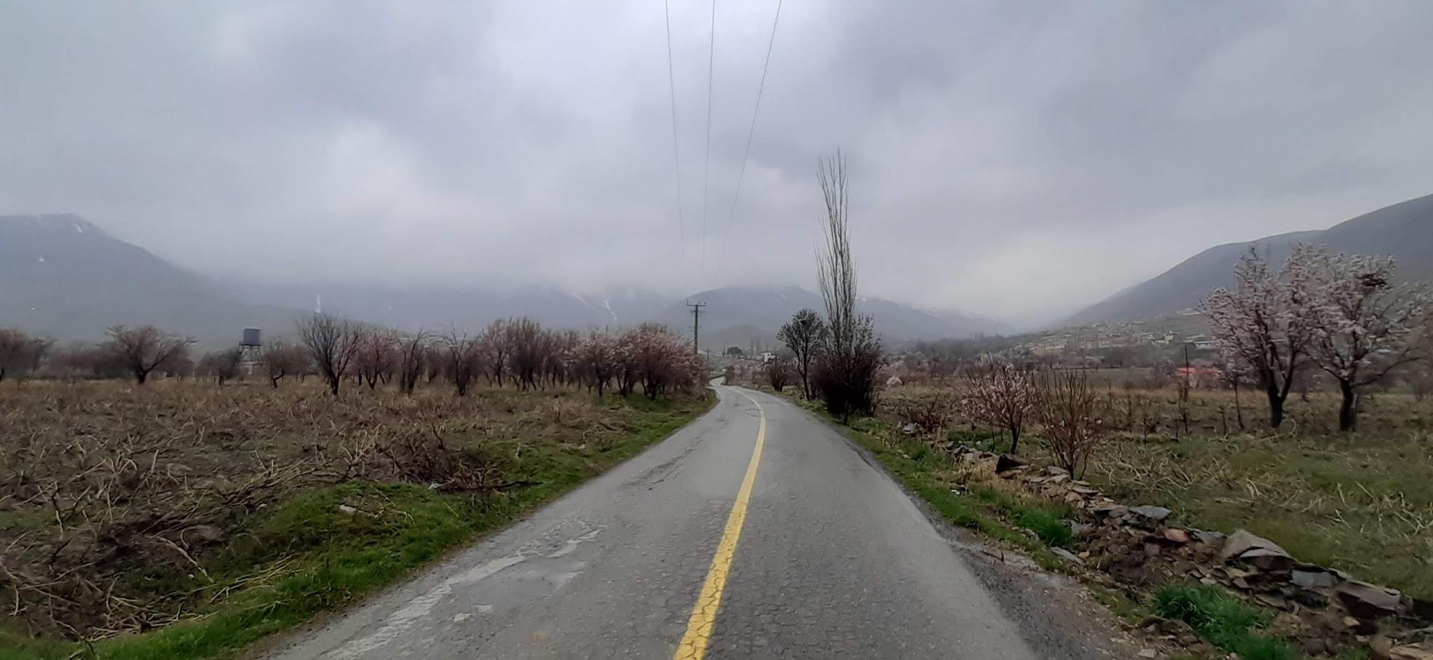 اقامتگاه بوم گردی هزاوه