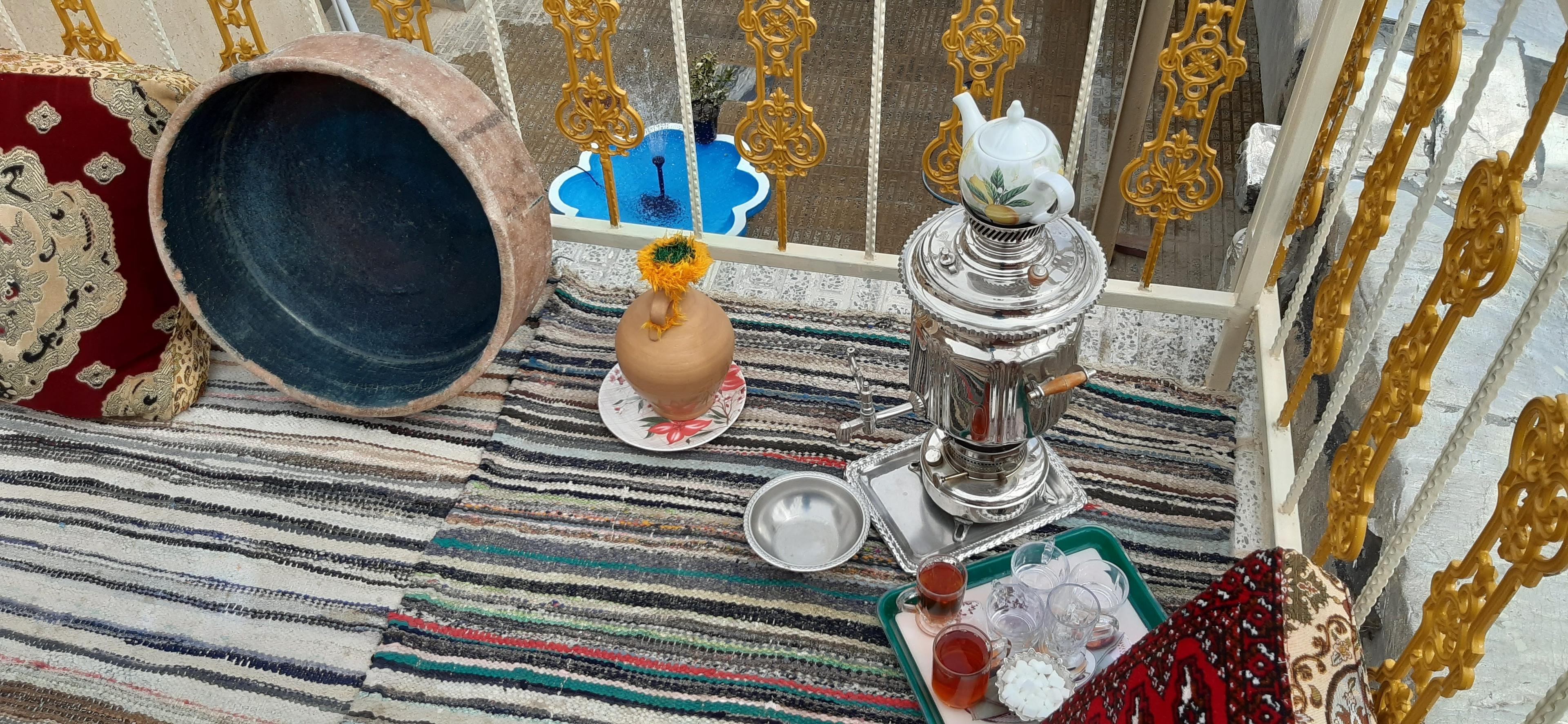 اقامتگاه بوم گردی هزاوه