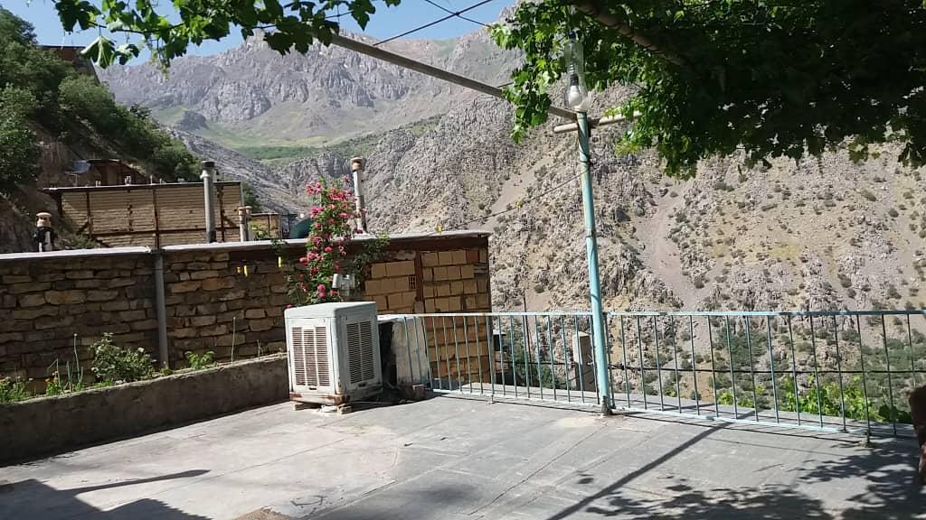 خانه اجاره ای در اورامان تخت