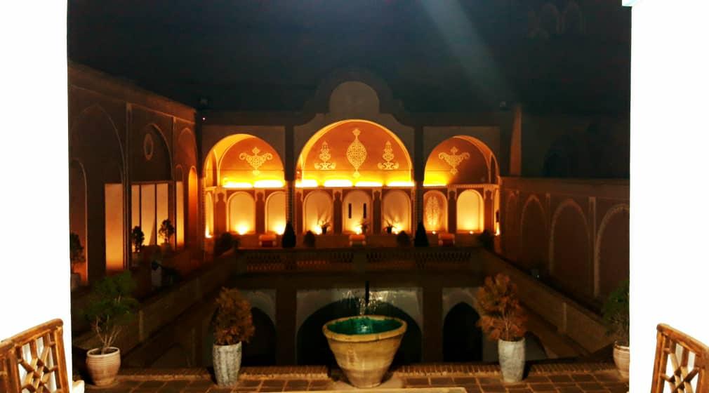 اجاره بوم گردی صادقی در کاشان