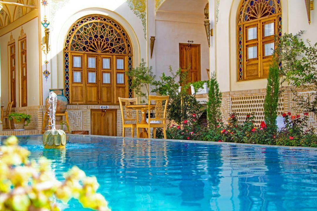 هتل سنتی یاسمین راهب کاشان