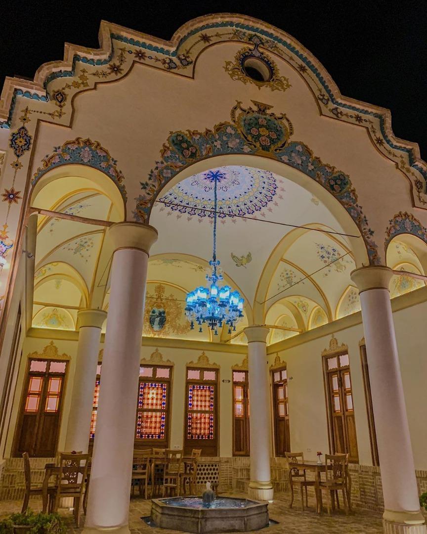 هتل سنتی یاسمین راهب کاشان