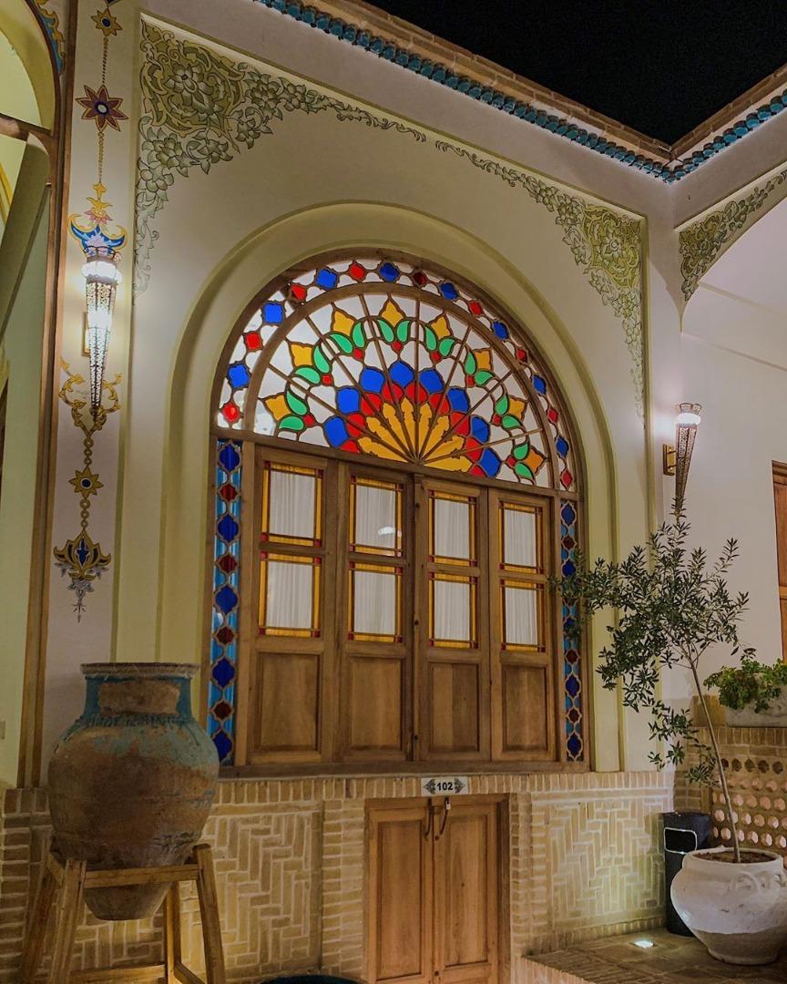 هتل سنتی یاسمین راهب کاشان