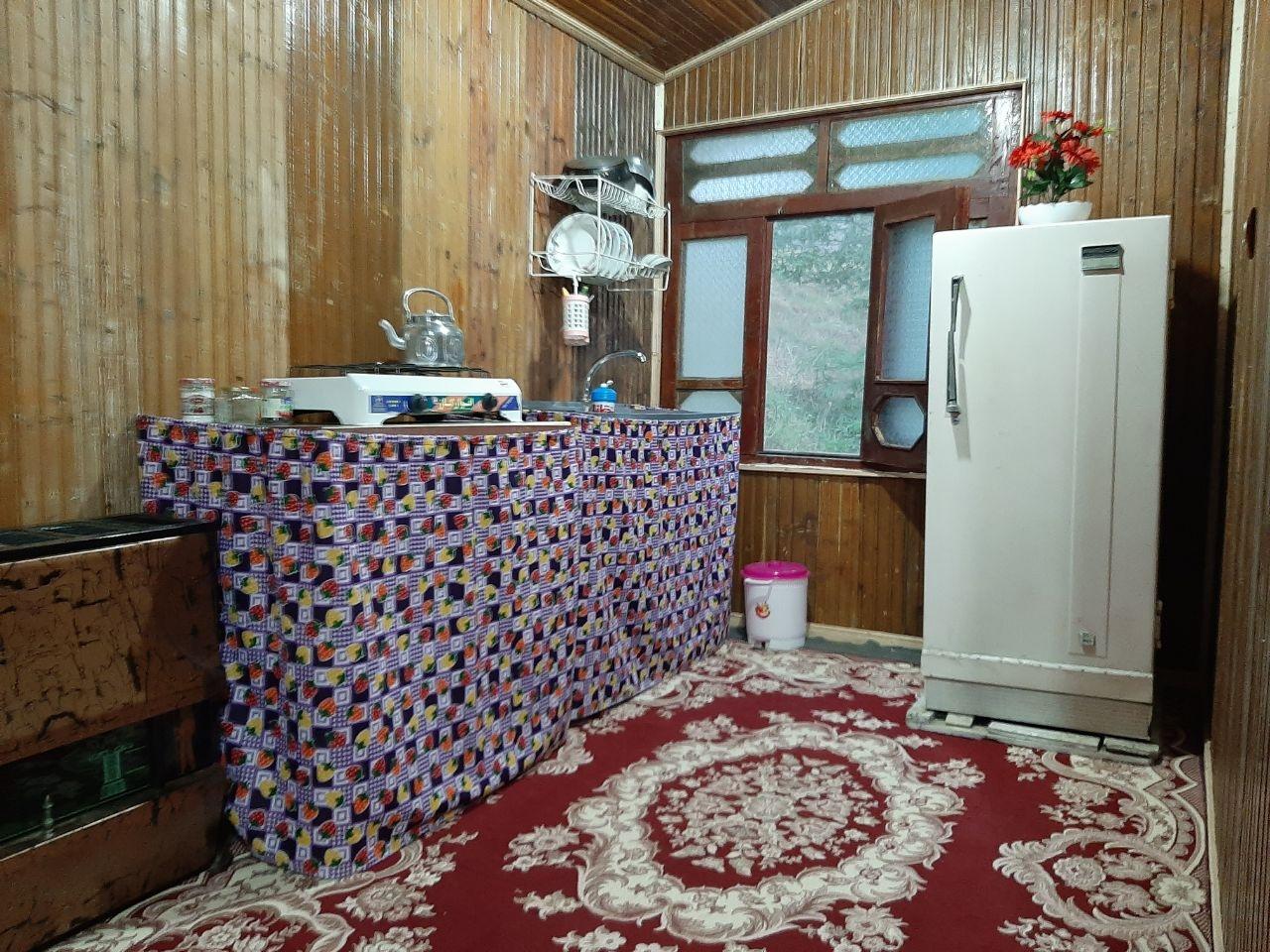  کلبه چوبی جنگلی کتیبه 3