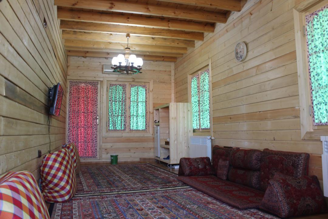 بوم گردی گیلان تاج در رشت