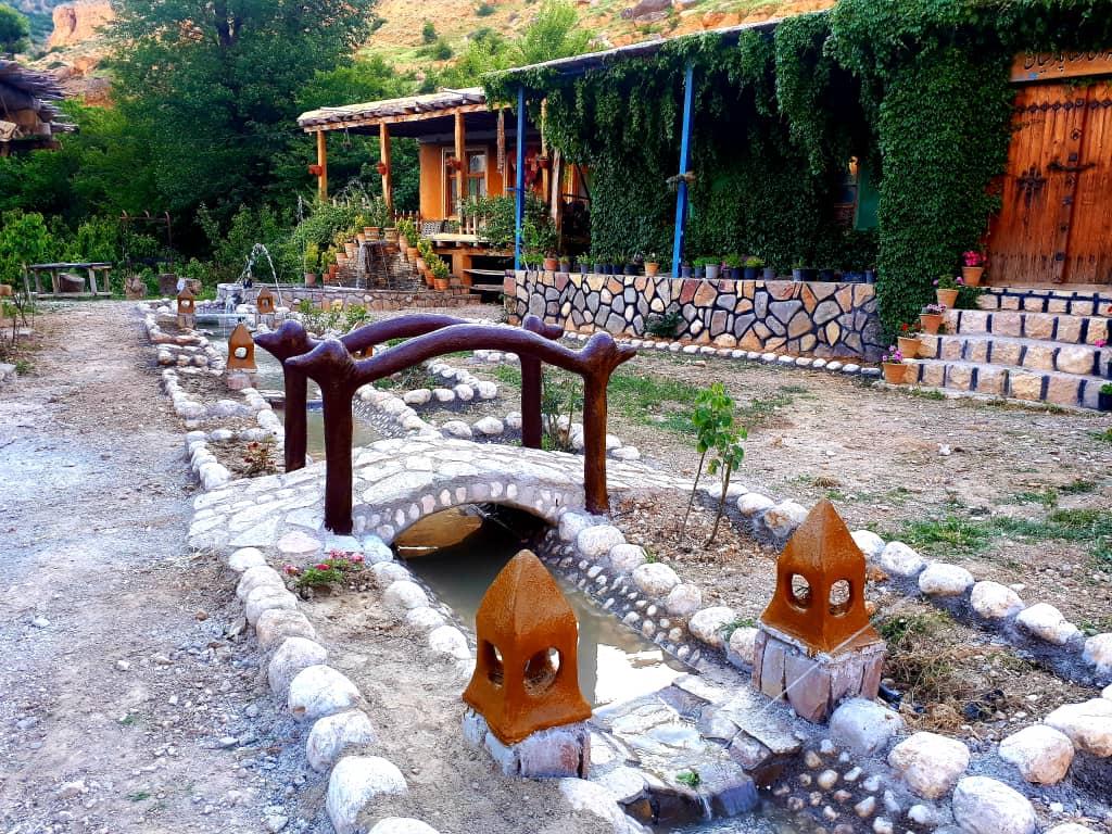 اجاره خانه سنتی در آزادشهر