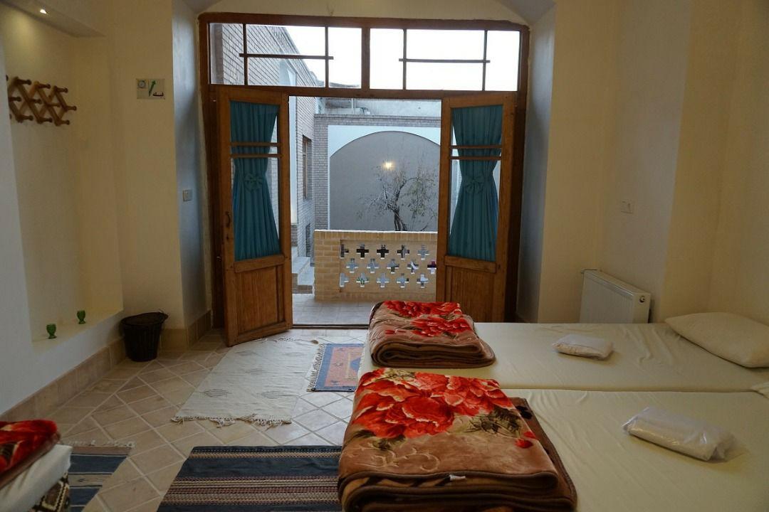 بوم گردی سرای آقا محمد کاشان