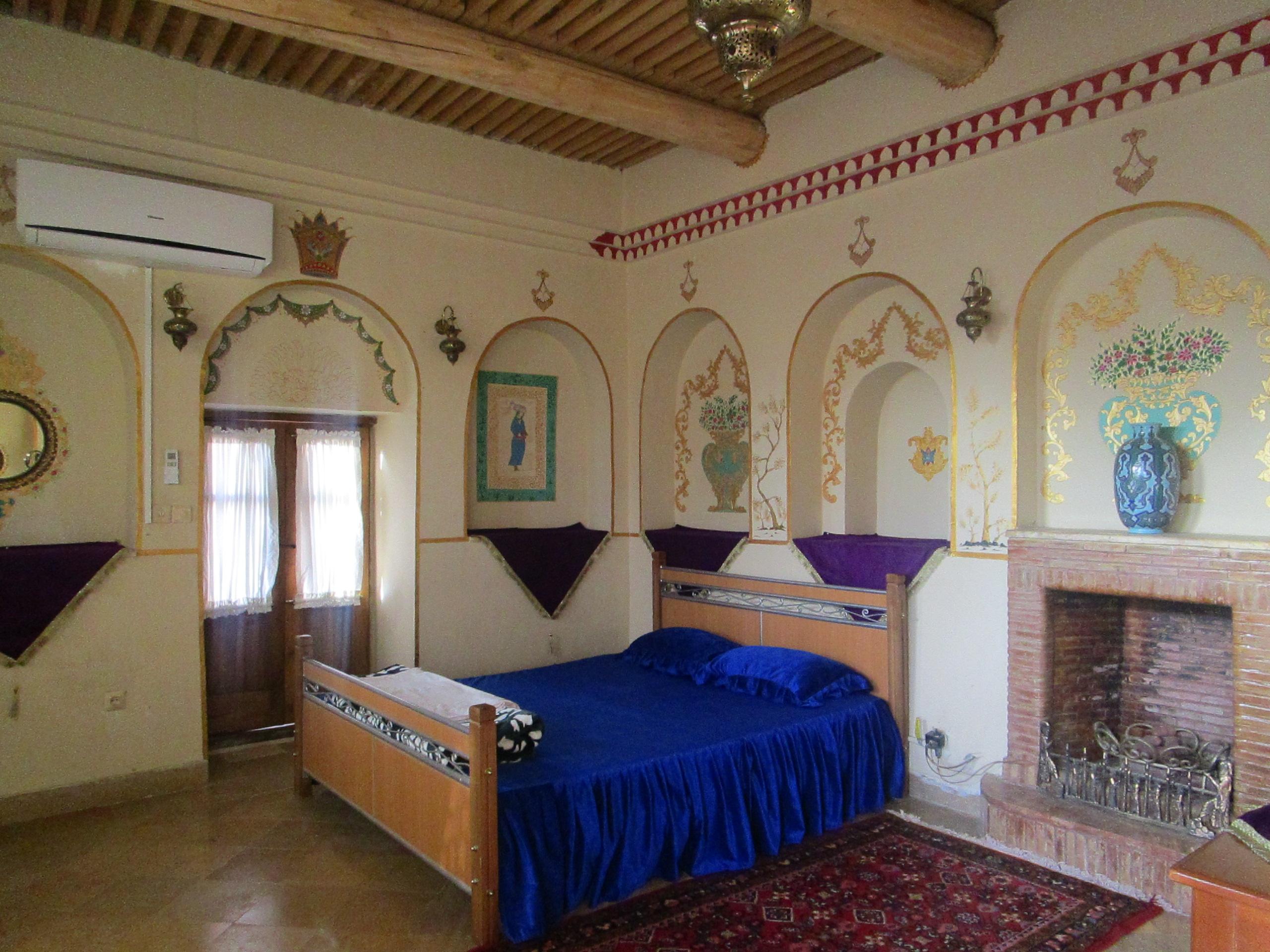 رزرو هتل سنتی در گلپایگان