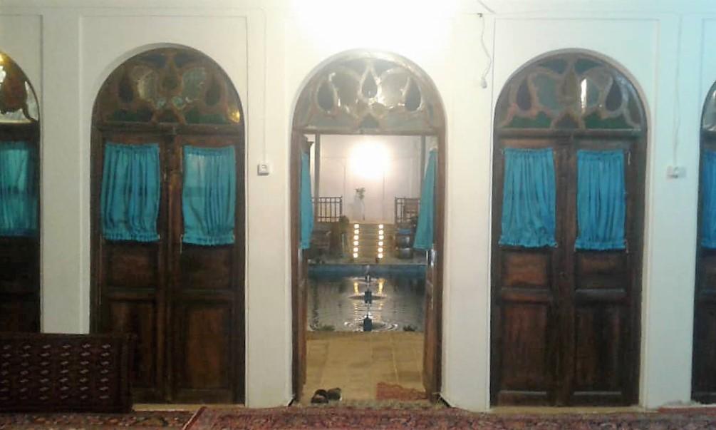 اجاره خانه سنتی در گلپایگان
