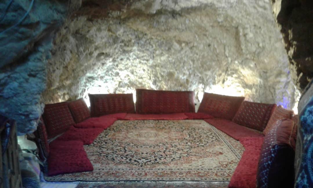 بوم گردی در نطنز