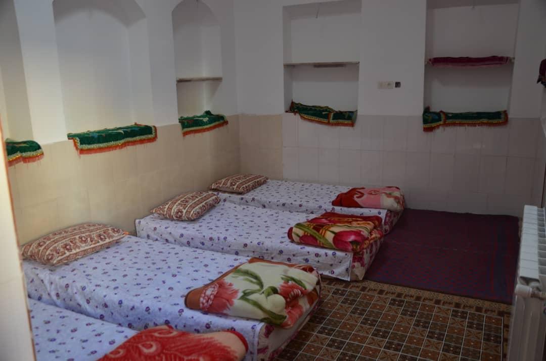 بوم گردی چاپاکر در ورزنه