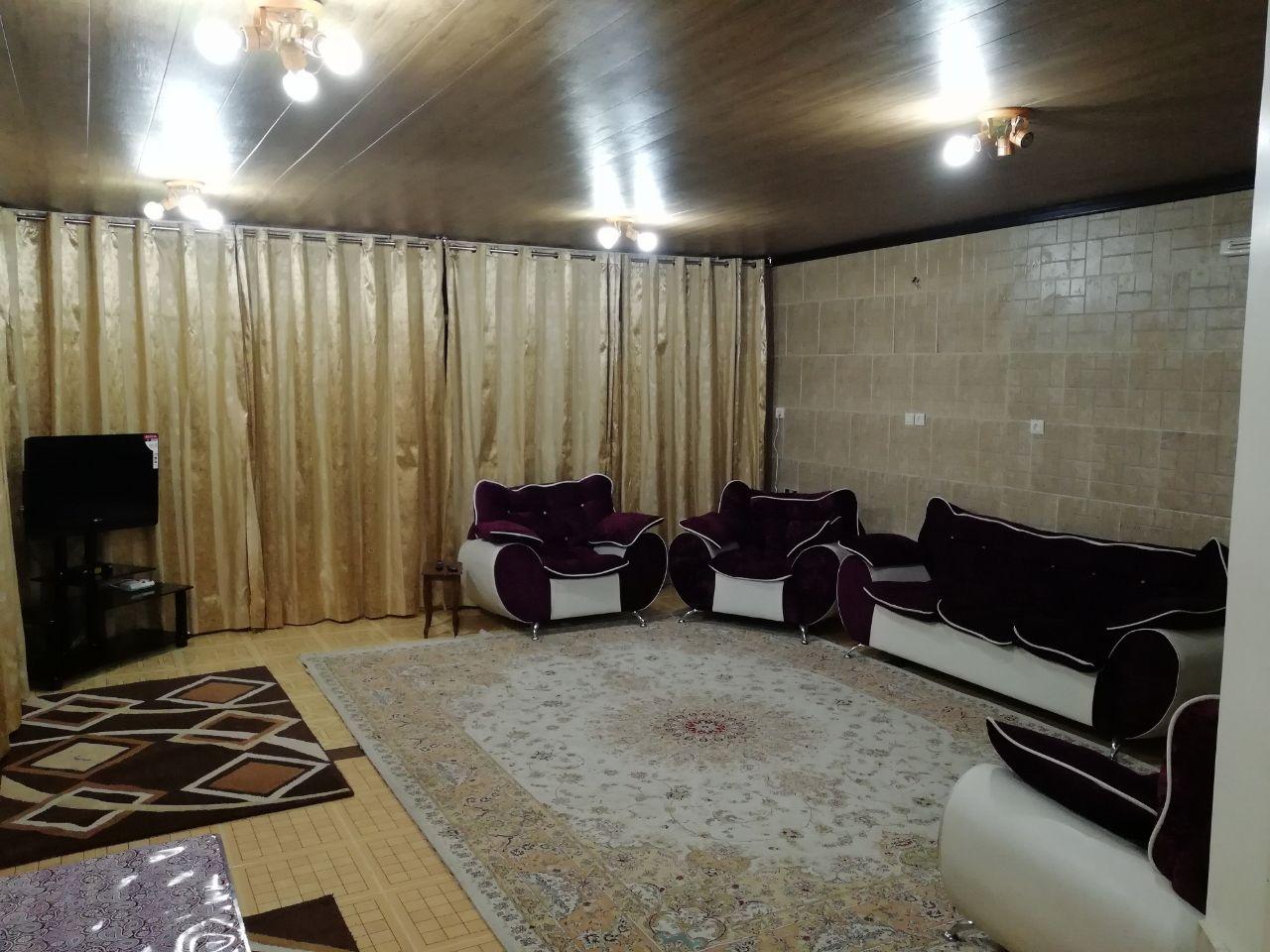 ویلا استخردار باغ بهادران