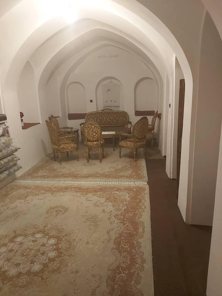 اجاره خانه سنتی در سرخه
