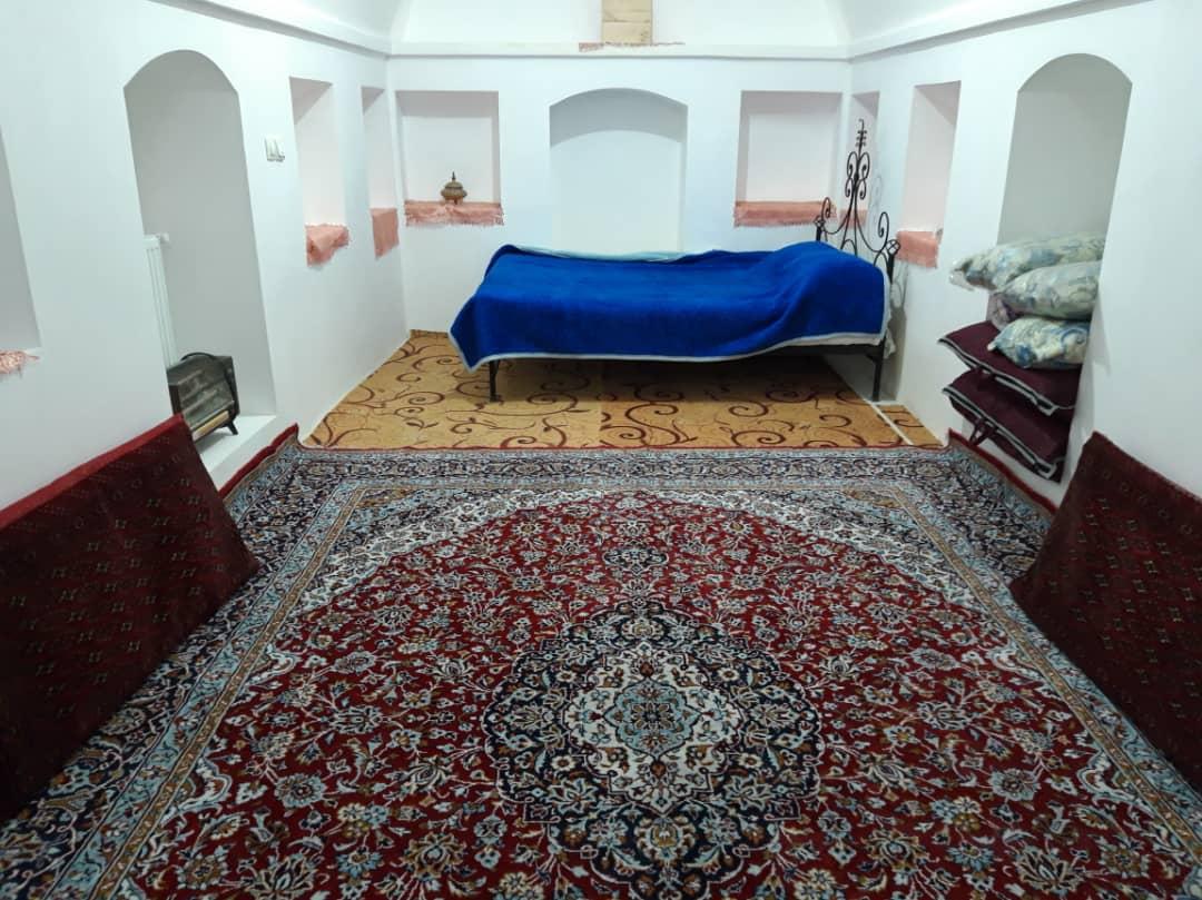 اجاره خانه سنتی در سرخه