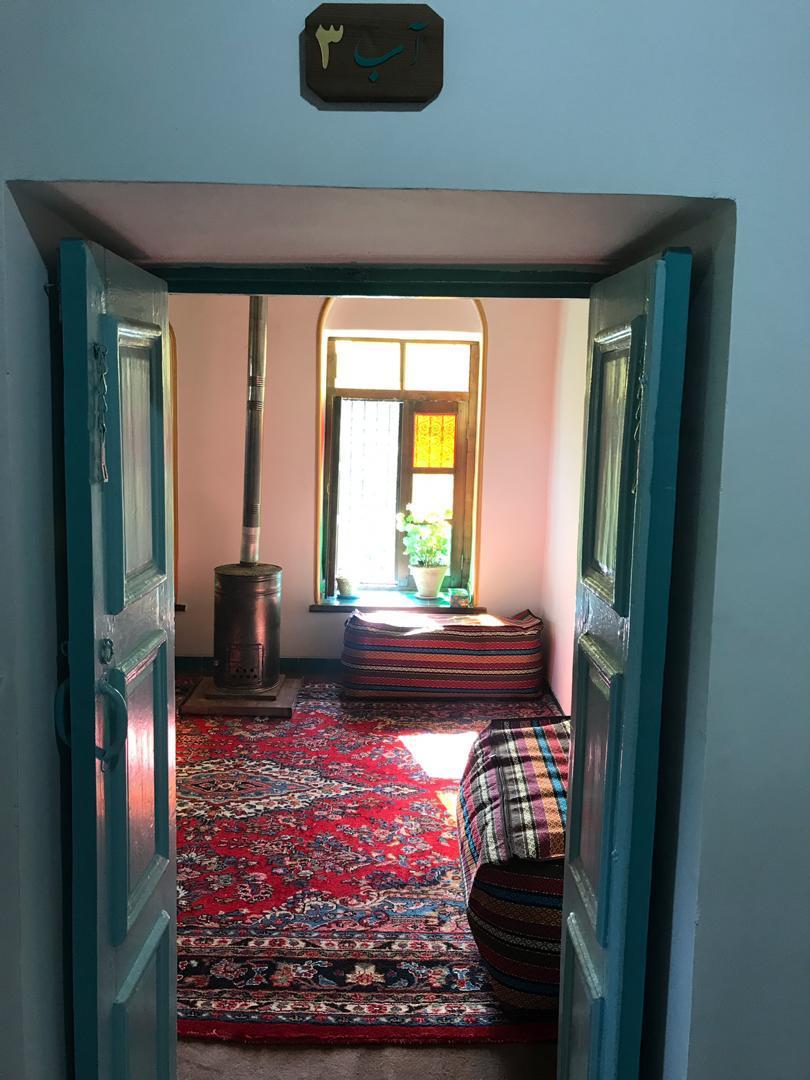 اجاره خانه سنتی در همدان