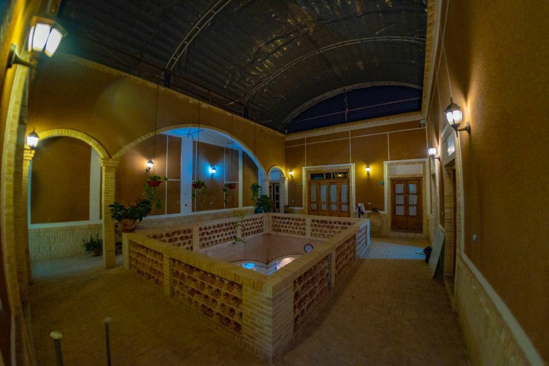 اجاره اقامتگاه سنتی آرا در یزد