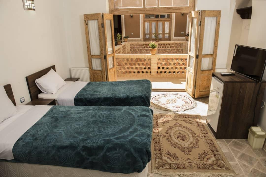 اجاره اقامتگاه سنتی آرا در یزد