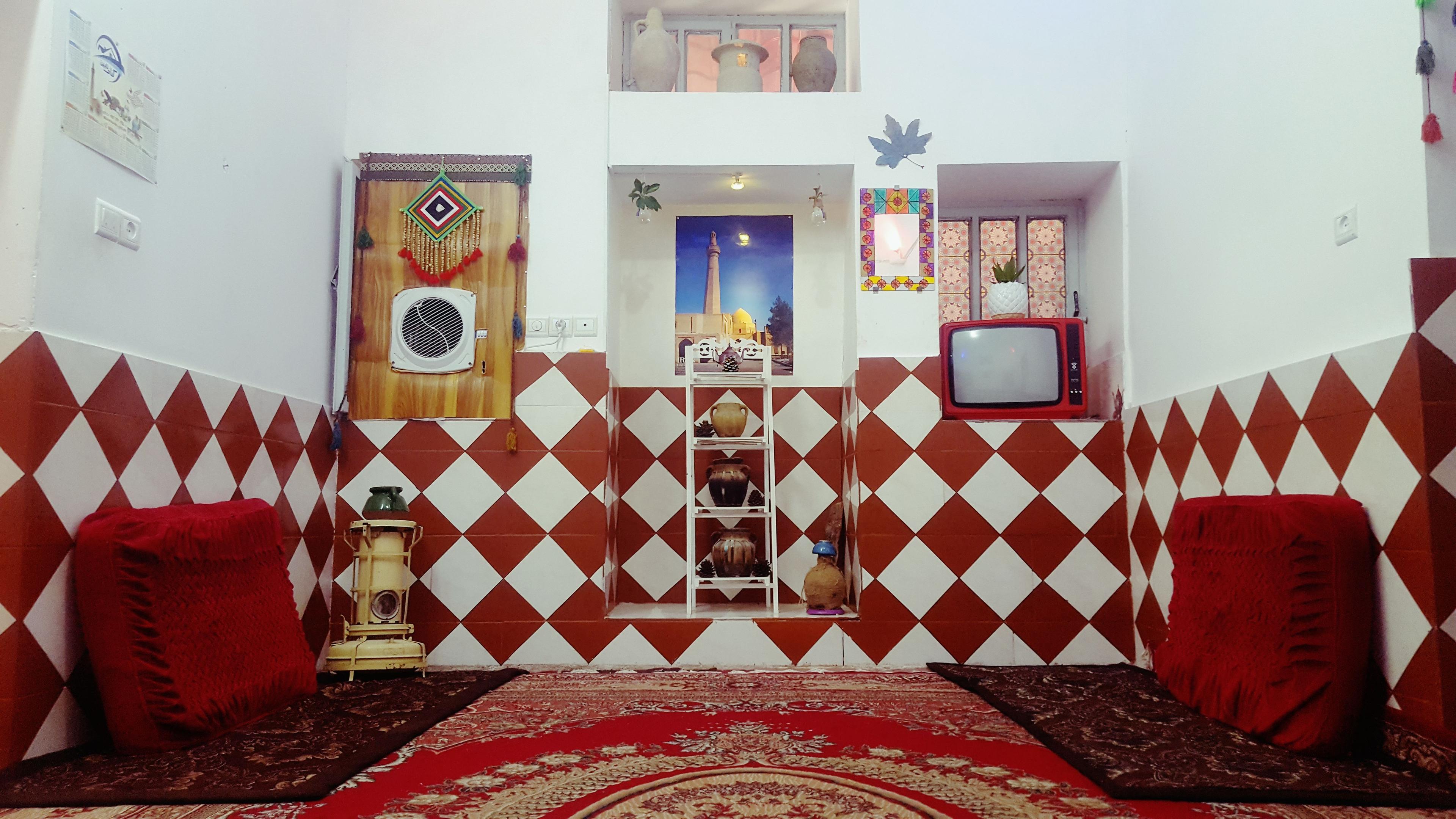 اجاره بوم گردی خاطره در نائین