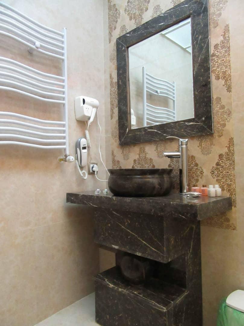رزرو هتل در مرند