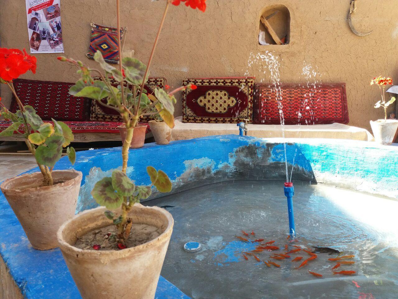 اجاره خانه سنتی در بردسکن