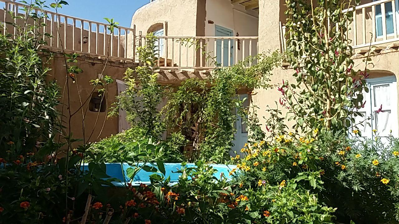 اجاره خانه سنتی در بردسکن
