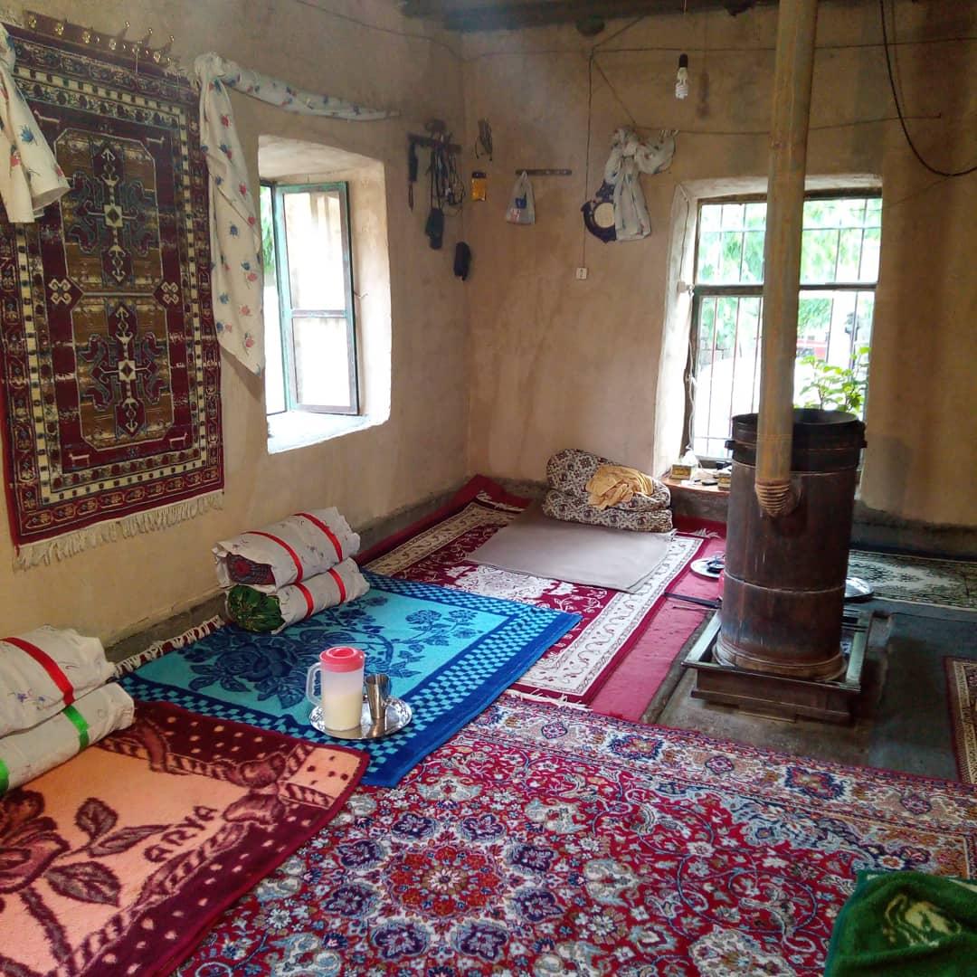اجاره خانه روستایی در الیگودرز