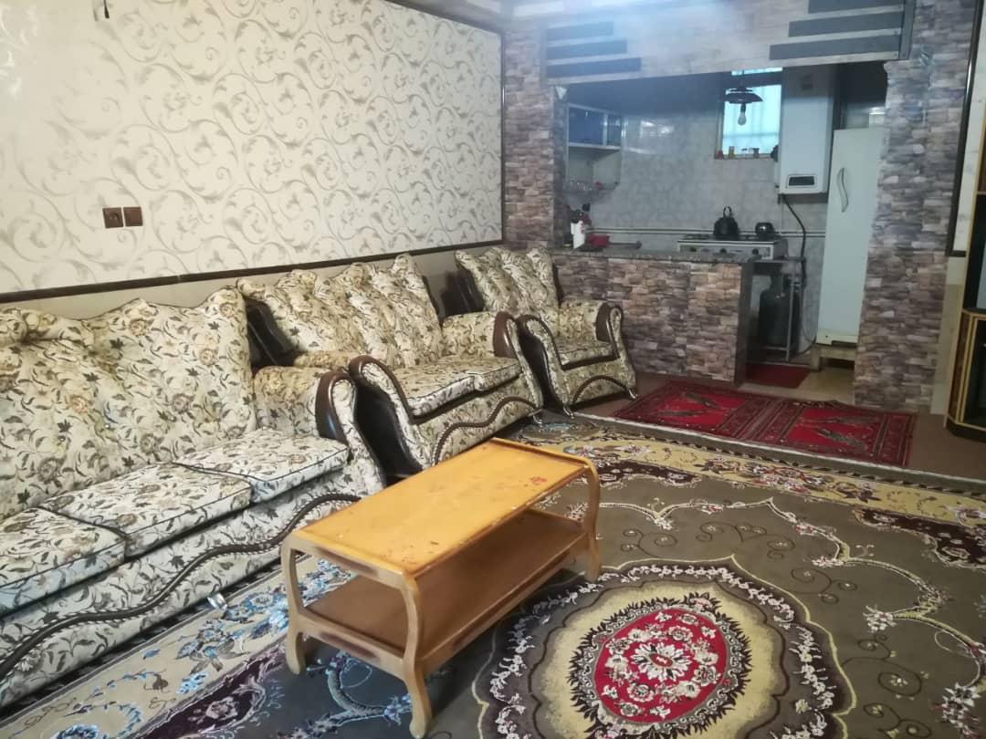 اجاره ویلا باغ بهادران لب آب