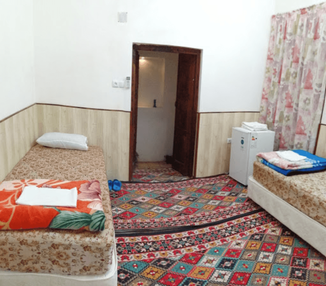 رزرو خانه سنتی طارونه در یزد