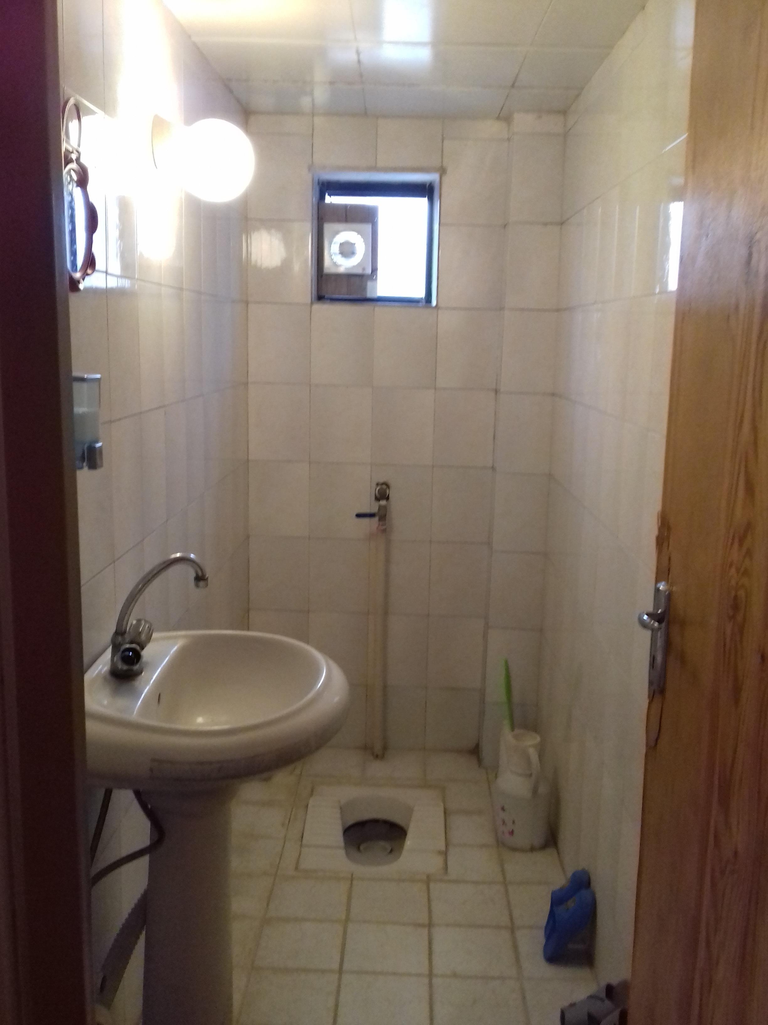 سوئیت اجاره ای  در لاهیجان