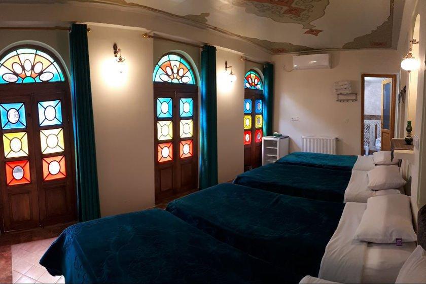 اقامتگاه سنتی سپهری در شیراز