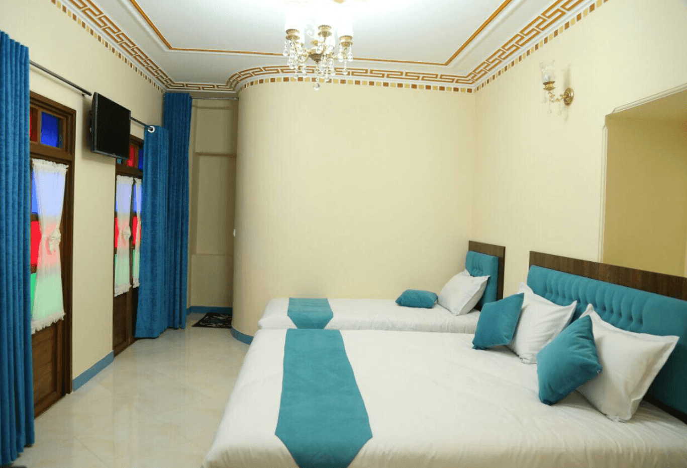 هتل سنتی پنج دری شیراز