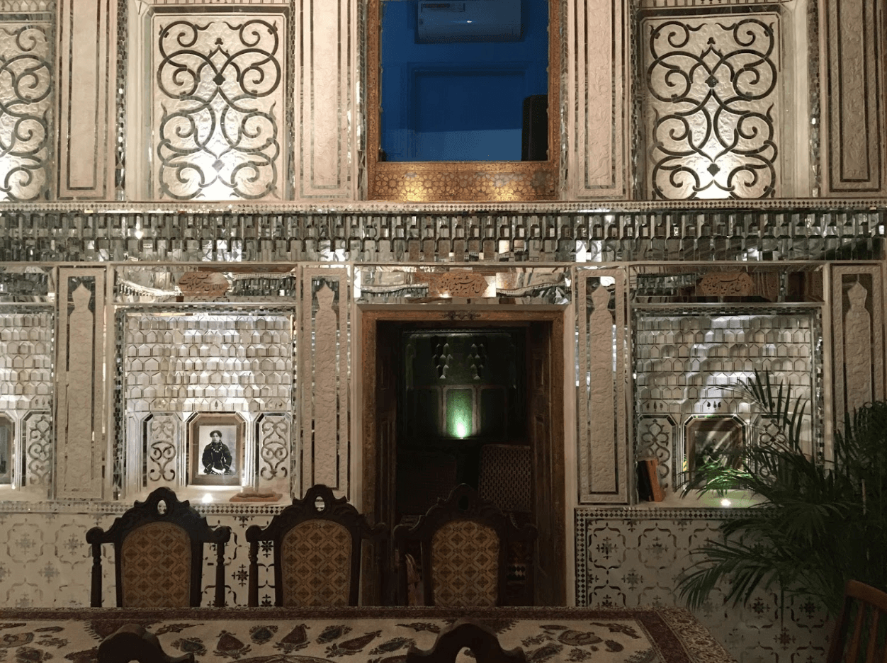 اقامتگاه سنتی خانه شیرازی شیراز