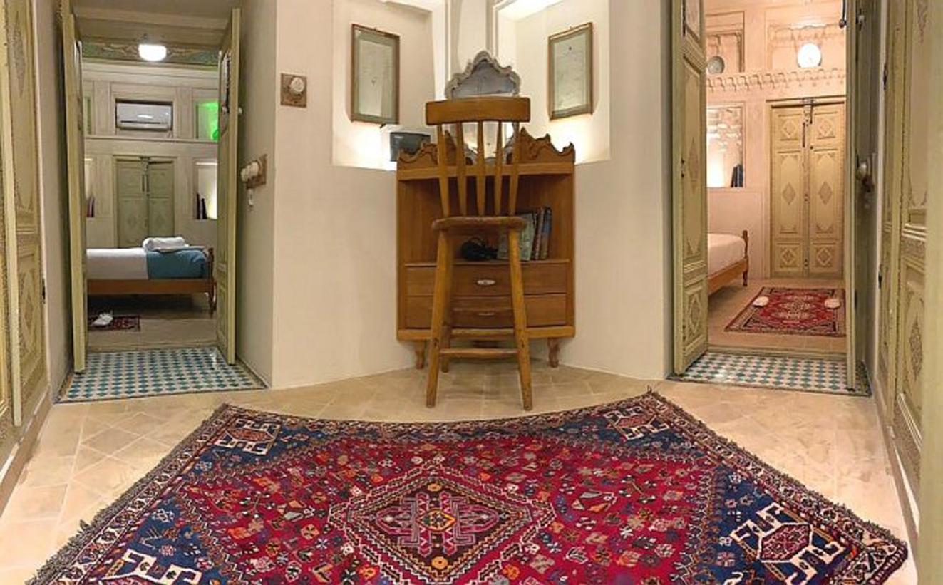 اقامتگاه سنتی خانه شیرازی شیراز