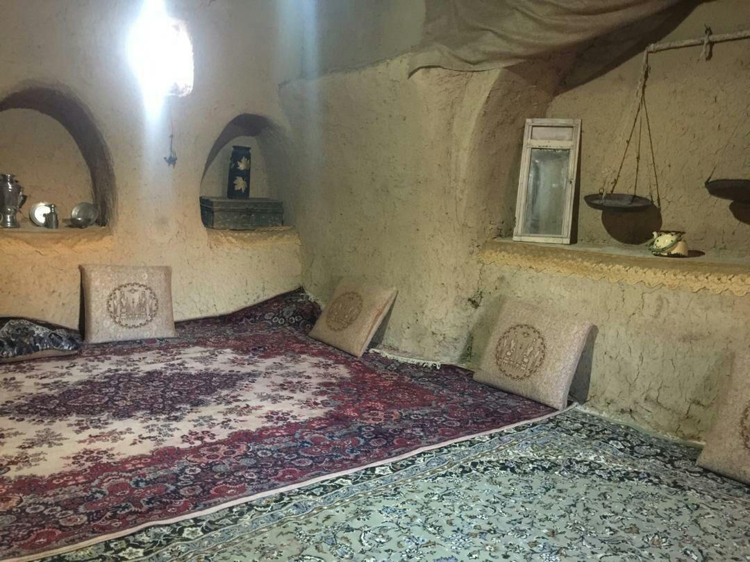 بوم گردی بام جونقان در جونقان