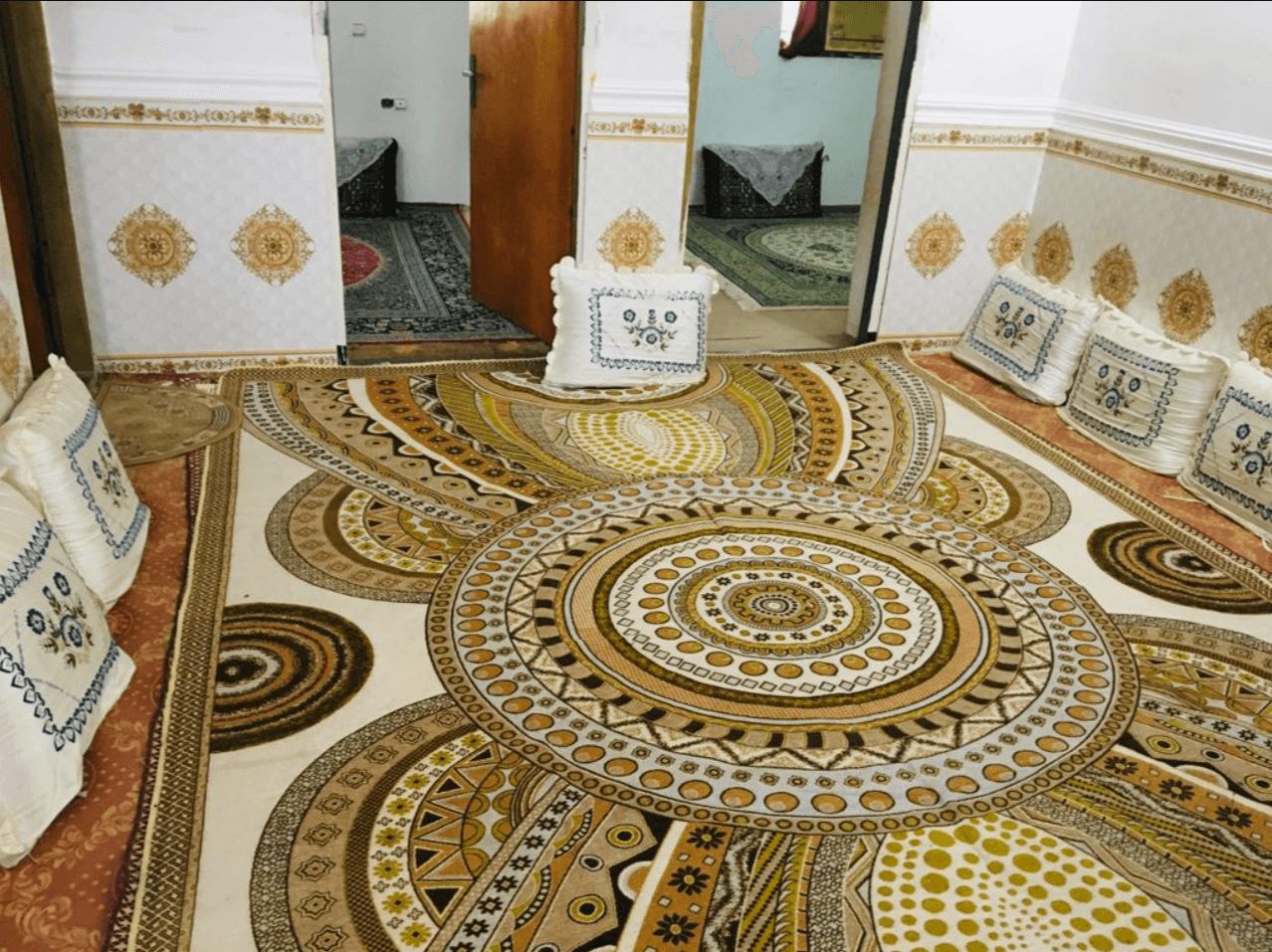اقامتگاه قندیل نمکدان در قشم