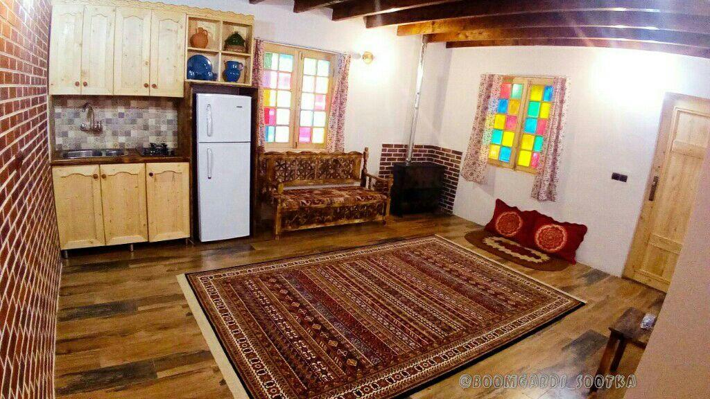 اقامتگاه بوم گردی سوتکا فومن