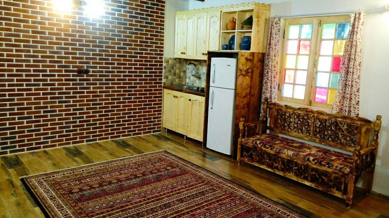 اقامتگاه بوم گردی سوتکا فومن