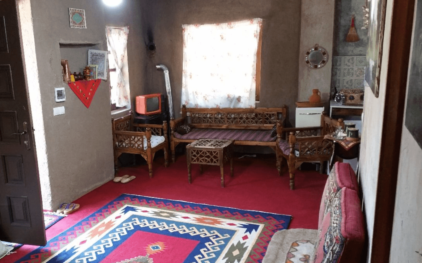 اقامتگاه کلبه تی تی در کوچصفهان