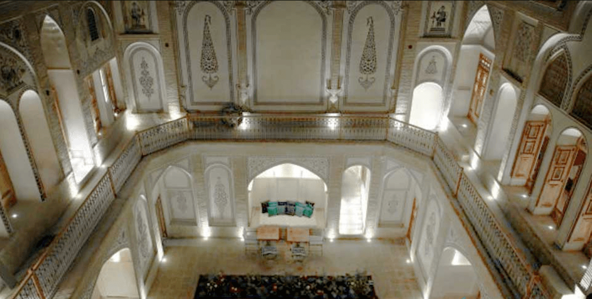 رزرو هتل سنتی سوریجان کاشان