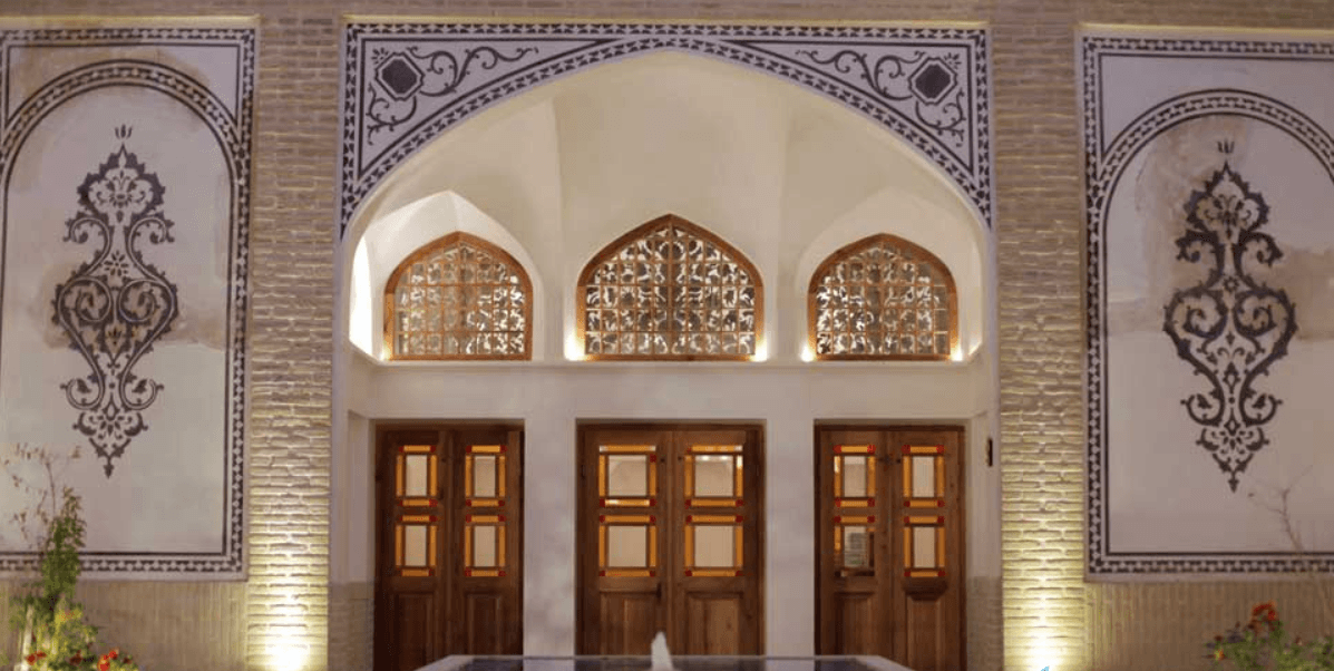 رزرو هتل سنتی سوریجان کاشان