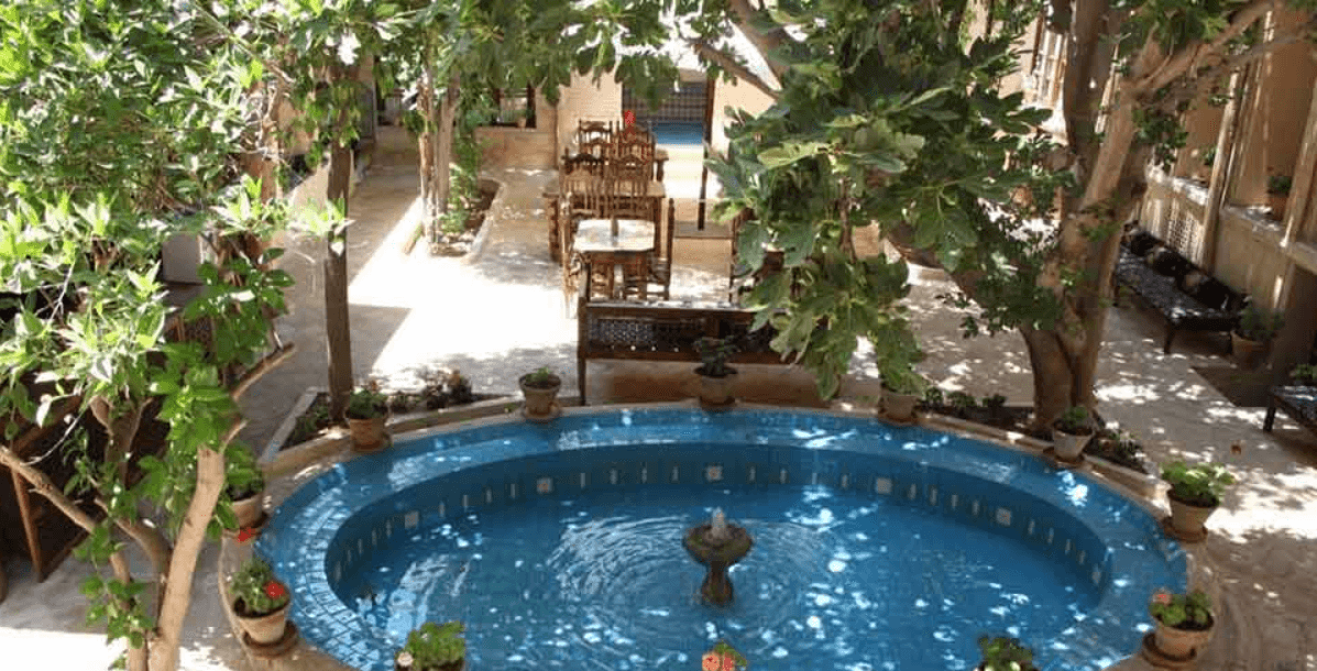 بوتیک هتل سنتی داروش در شیراز