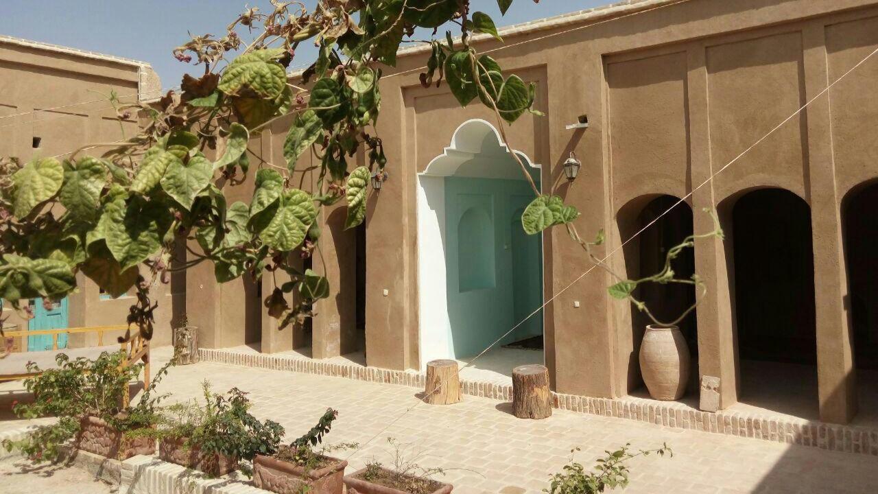 اقامتگاه خانه مستوفی ابرکوه